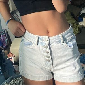 PacSun shorts!
